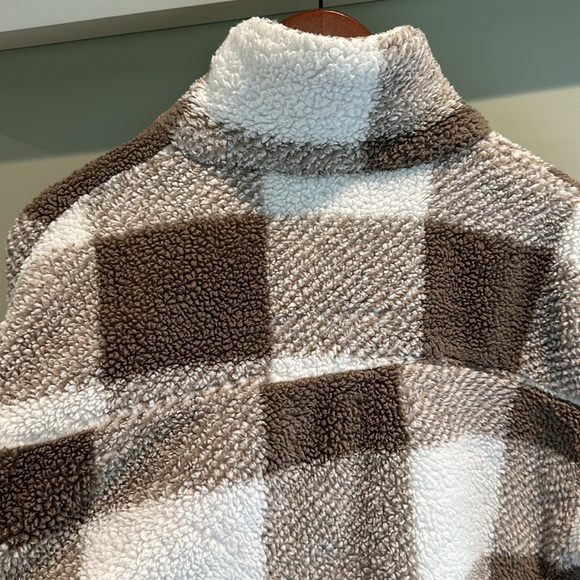 LE LIS fleece jacket button down - Picture 10 of 10